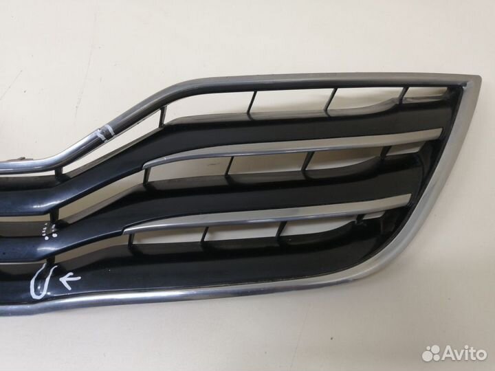 Решетка радиатора Toyota Camry V40 2006-2011