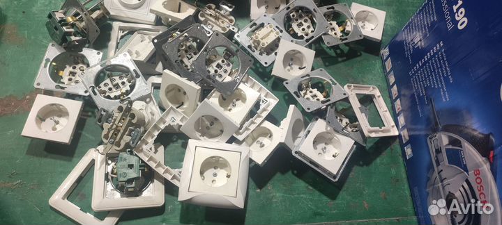 Точечные встраиваемые светильники