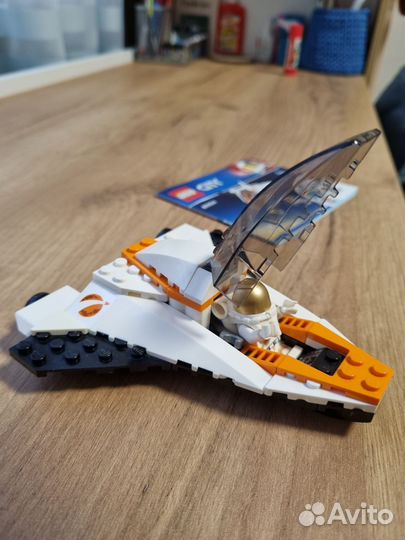 Конструктор Lego cities Миссия по ремонту спутника
