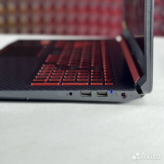 Игровой ноутбук Acer Nitro Ryzen5/RX4GB/IPS