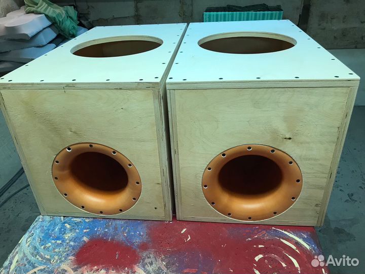 Короб под 12 сабвуфер на трубе