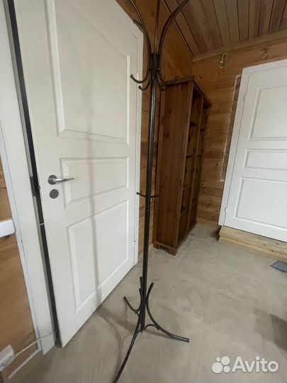 Вешалка напольная