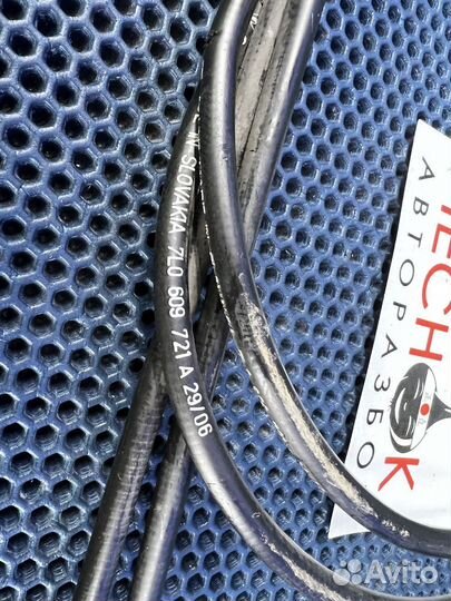 Трос ручника стояночного тормоза Touareg Cayenne