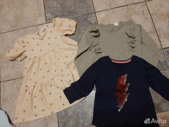 Пакет одежды на девочку 98