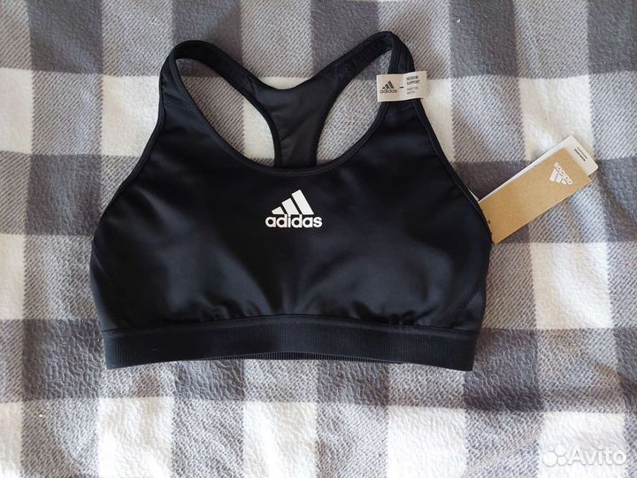 Спортивный бюстгальтер adidas