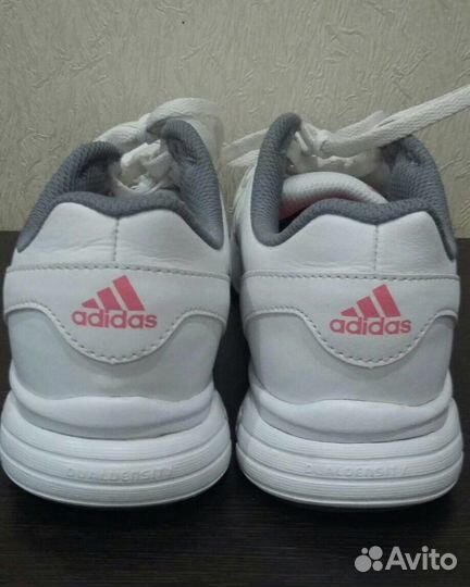 Кроссовки женские adidas