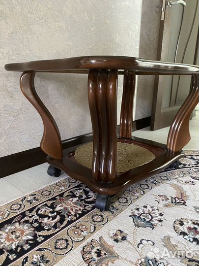 Журнальный столик бу