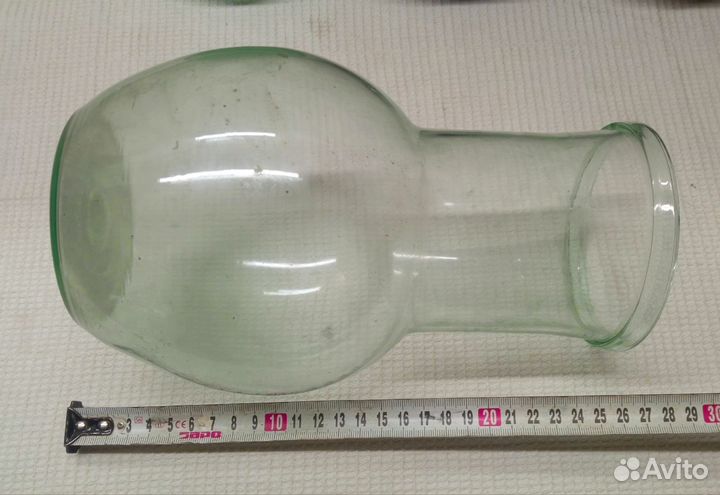 Глиняные и стеклянные крынки