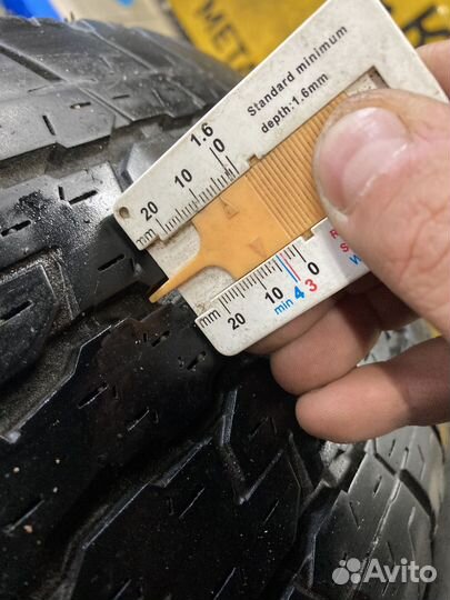 Bridgestone Dueler H/T 265/65 R17