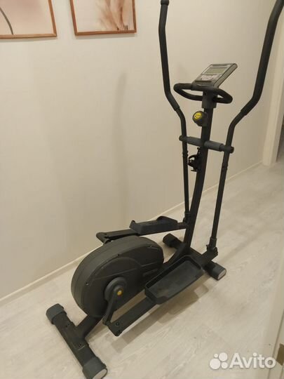 Эллиптический тренажер torneo