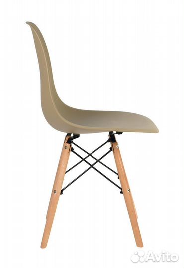 Стул в стиле eames