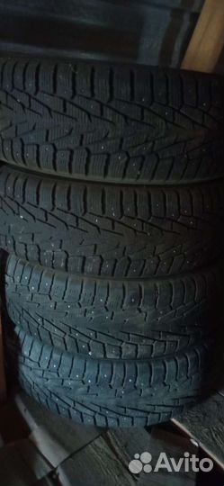 Nokian Tyres Nordman 7 SUV 235/70 R16