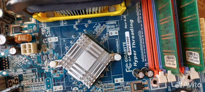 Socket 478 м/б +процессор+512 озу+ видеокарта