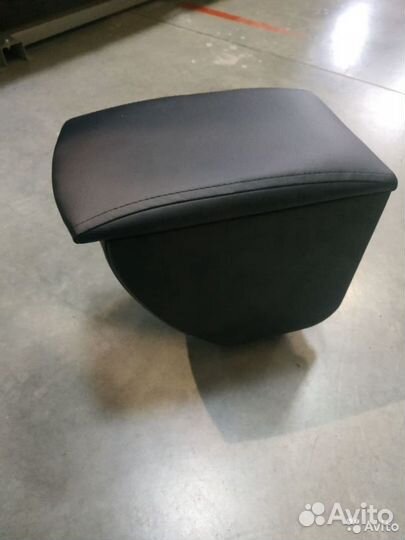 Подлокотник ECO KIA Rio 2011-2017