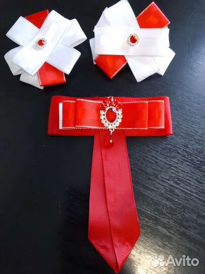 Галстук и резиночки