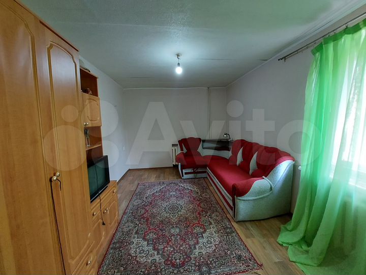 2-к. квартира, 43 м², 1/2 эт.
