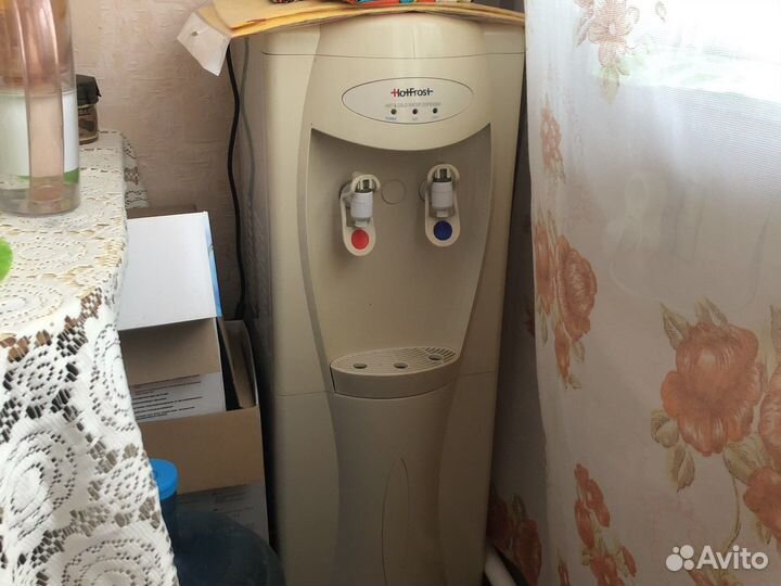 Кулер для воды напольный бу