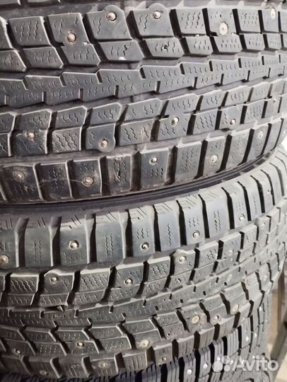 Dunlop SP Winter Ice 01 235/55 R17