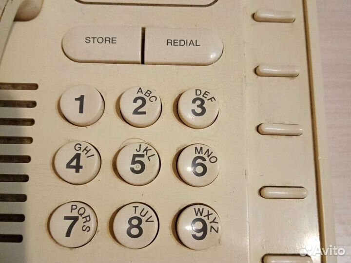 Стационарный телефон кнопочный