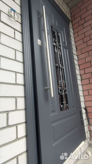 Дверь входная металлическая уличная