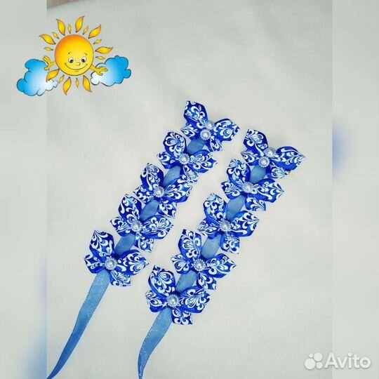 Пара лент в косу