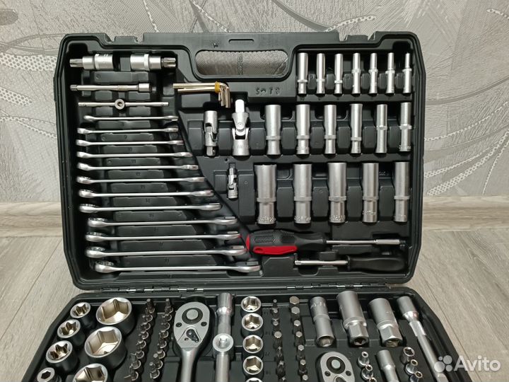 Набор инструментов 216 предметов