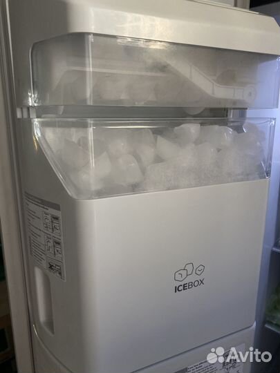 Холодильник (Side-by-Side) Gorenje NRS9182VXB1