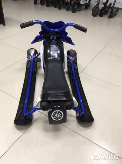 Детский Снегокат Yamaha Apex Snow Bike (синий)