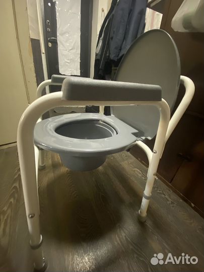 Кресло туалет для инвалидов