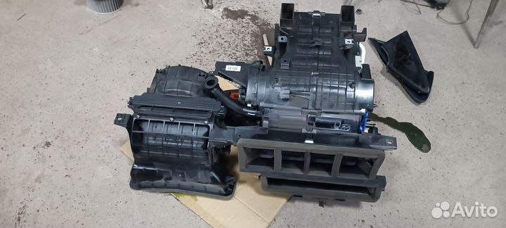 Корпус отопителя kia ceed 2 вместе с радиаторами