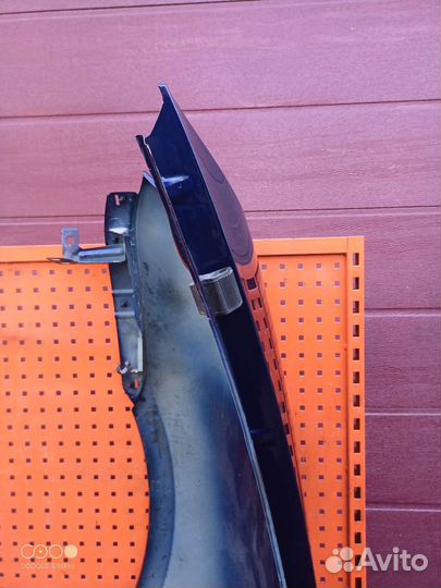 Крыло правое Porsche Cayenne