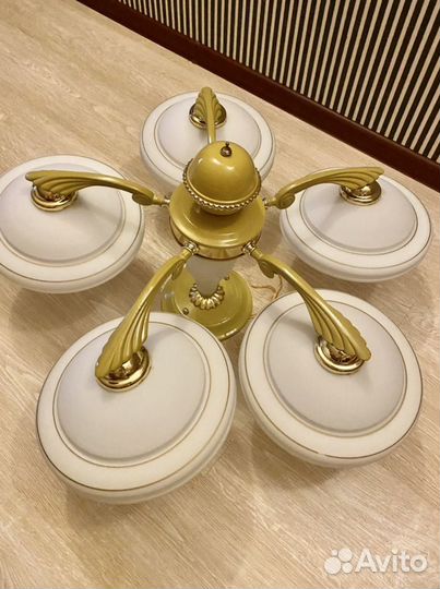 Люстра потолочная бу