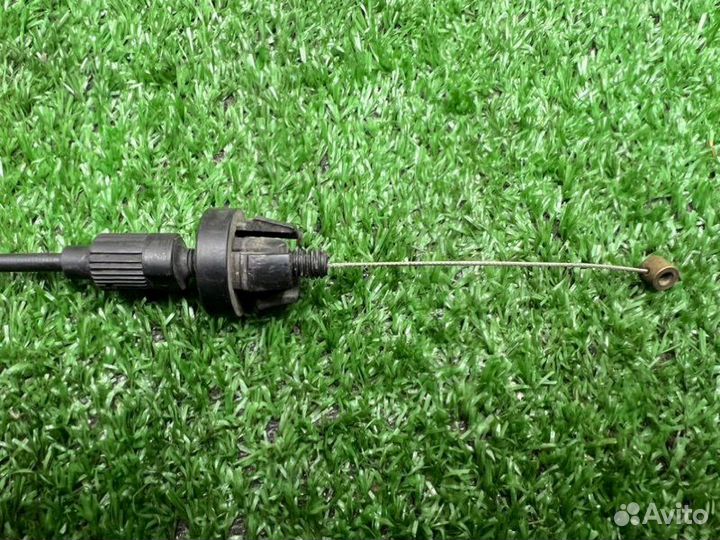 Трос регулятора дроссельной заслонки