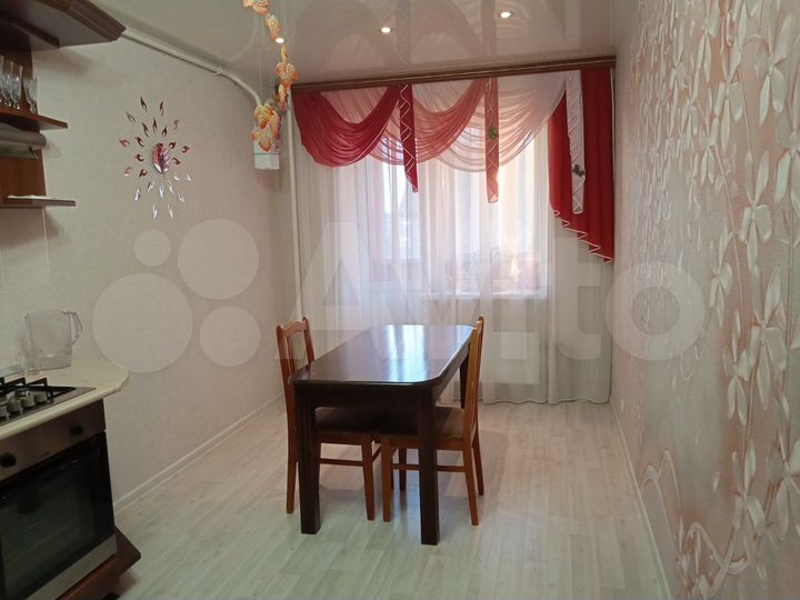 3-к. квартира, 85,2 м², 2/3 эт.
