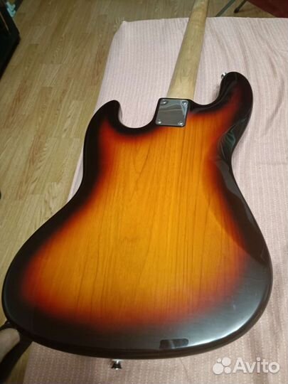 Бас гитара photogenic