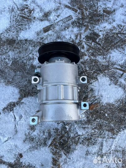 Компрессор кондиционера Хендай Солярис и Киа Рио