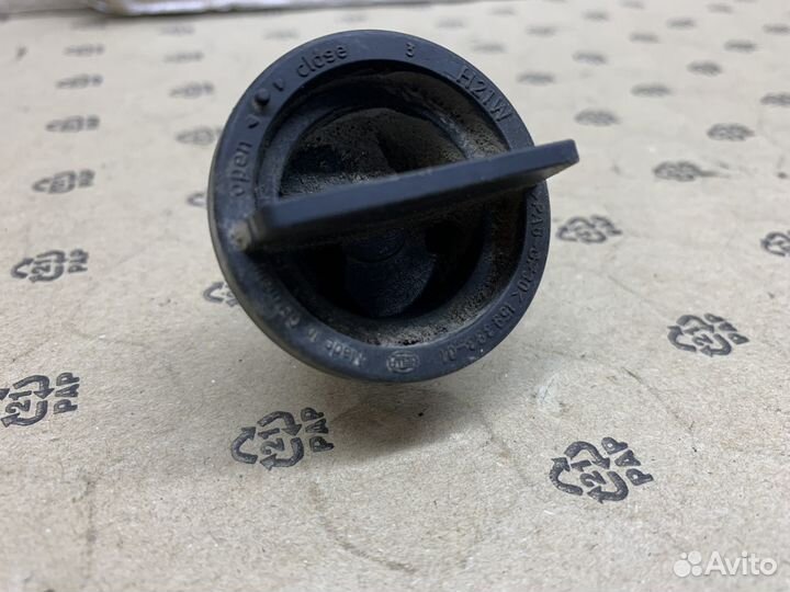 Патрон лампы указателя поворотов Opel Astra H