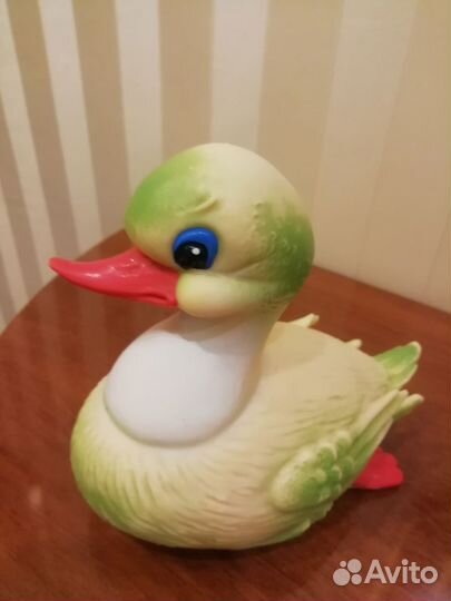 Резиновая игрушка 