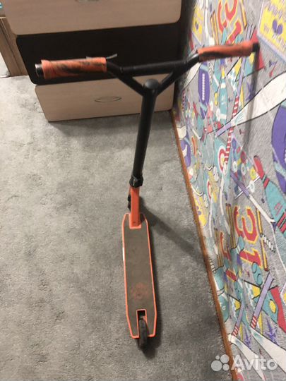 Трюковой самокат