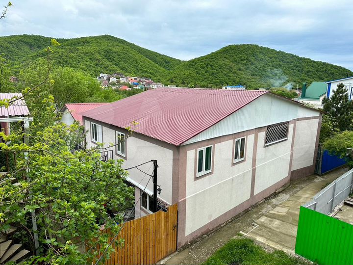 Комната 35 м², 2/2 эт.