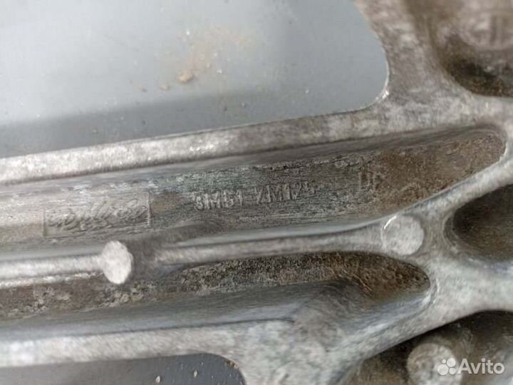 Кронштейн трансмиссии Ford Focus 2