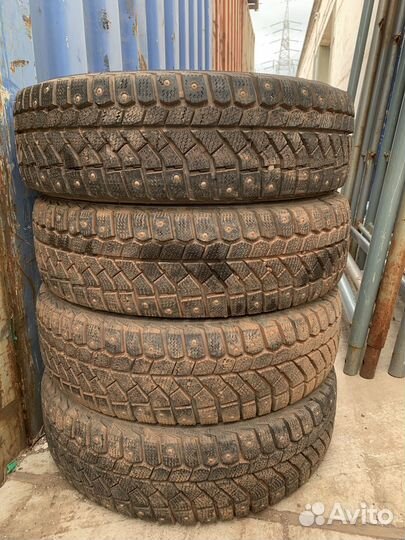 Viatti Brina Nordico V-522 175/70 R14 84T