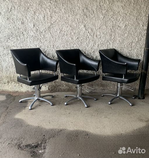 Парикмахерские кресла Pietranera