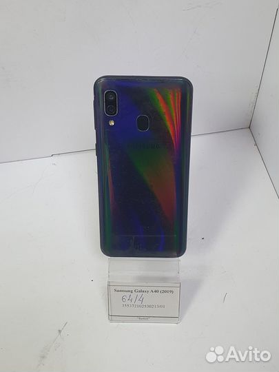 Samsung Galaxy A40, 4/64 ГБ