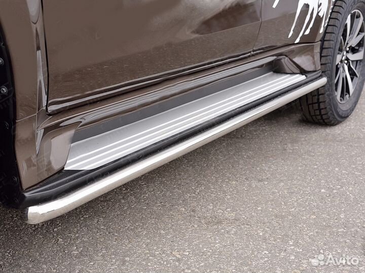 Защита порогов Mitsubishi Pajero Sport 2016