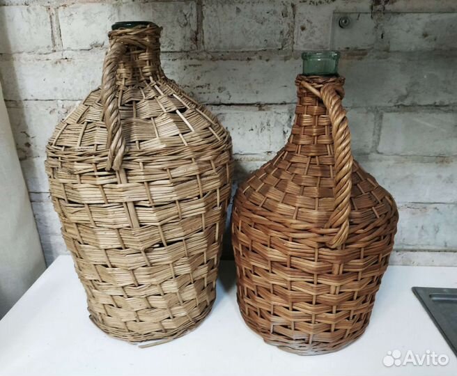 Бутыль 9,7л и 5,5л стеклянная в оплётке из лозы