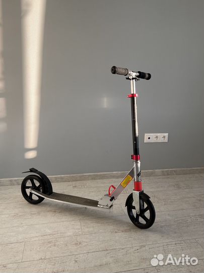 Самокат Roses 200 двухколёсный для взросл складной