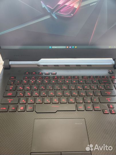 Игровой ноутбук Asus ROG Strix Scar lll