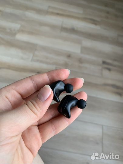 Беспроводные наушники nilkin go