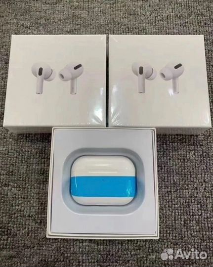 Беспроводные новые наушники AirPods